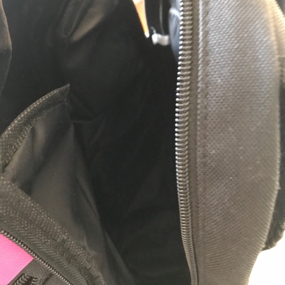 Beautiful ๐ backpack - Picture 10 of 10